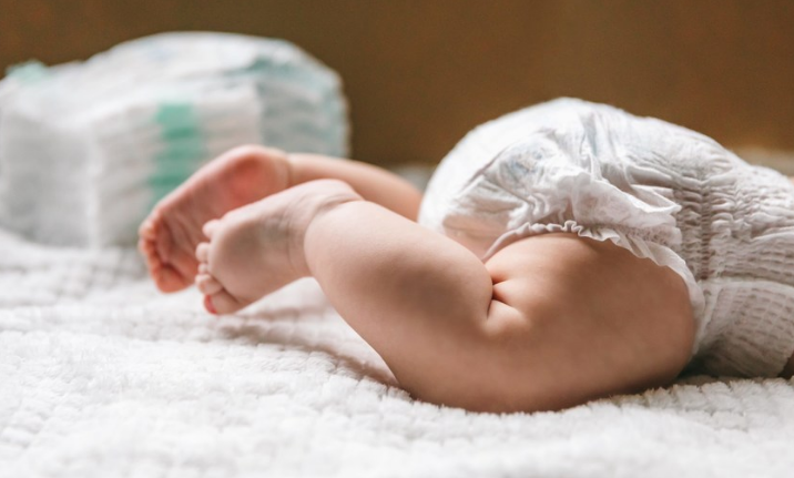 전자동 아기 기저귀 제조 설비
